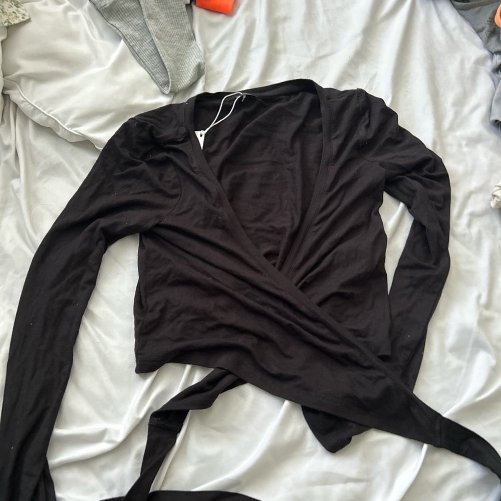 Crop Shop Boutique Elegant Black Wrap Top